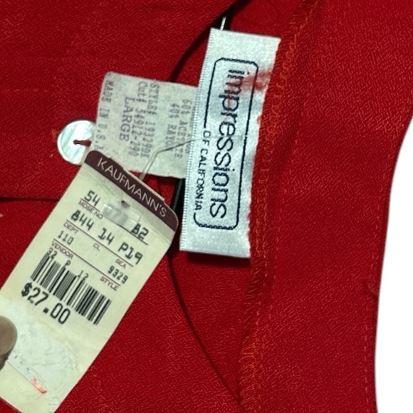 BNWT Red Sleeveless Button-Down Blouse - Size L - Picture 4 of 4